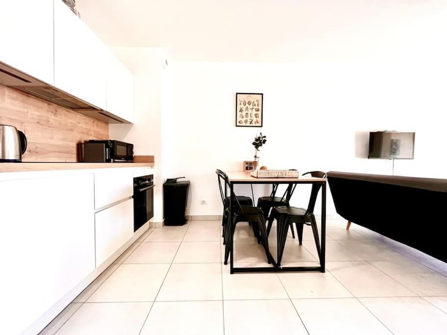 Appartement Neuf Avec Terrasse Saint-Florent  Eksteriør bilde